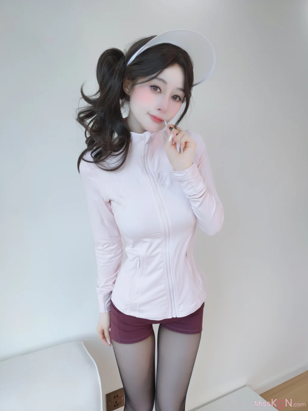 Coser@白银81: 自撮り Vol.102 (115 photos + 5 videos)