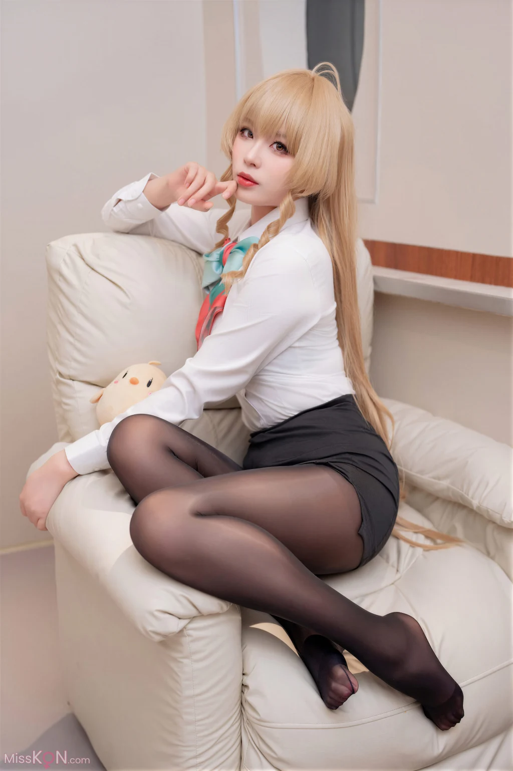 Coser@轩萧学姐: 碧蓝航线 安德烈亚·安心舒适之旅 (50 photos + 1 video)