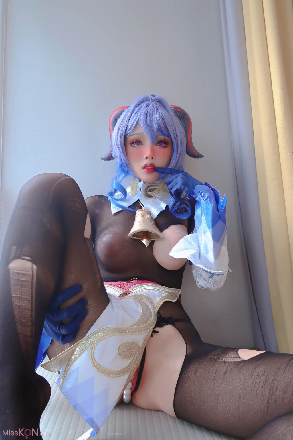 Coser@钛合金TiTi: 甘雨 (32 photos)