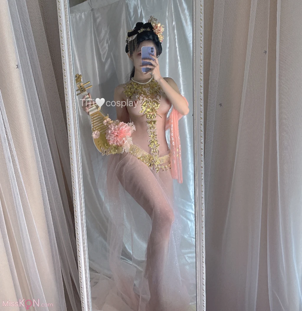 Coser@钛合金TiTi: 贵妃 (32 photos)