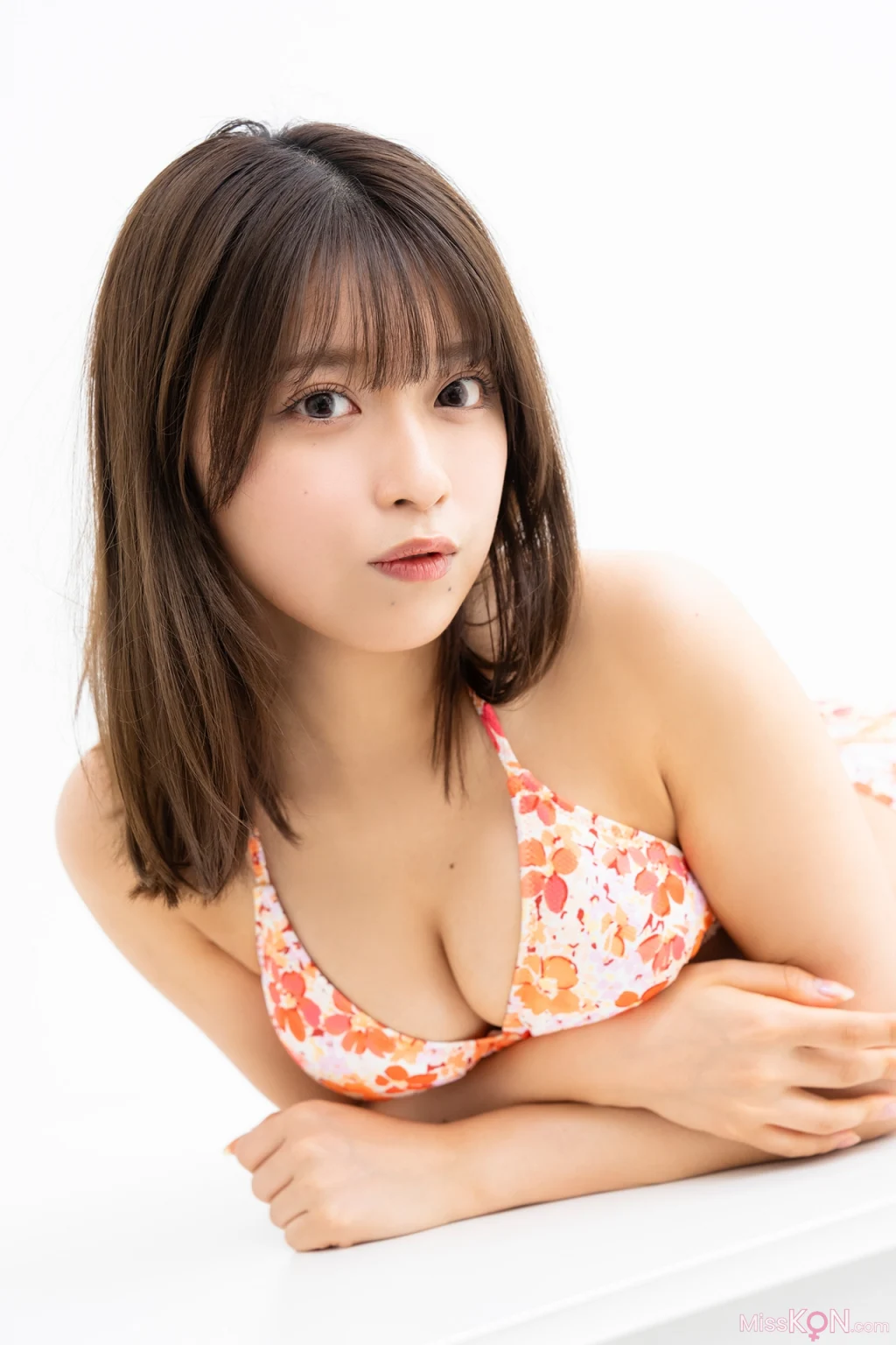 [JP] Marupi (まるぴ): 漫画アクションデジタル写真集 「この可愛さ、沼る。」 (54 photos)