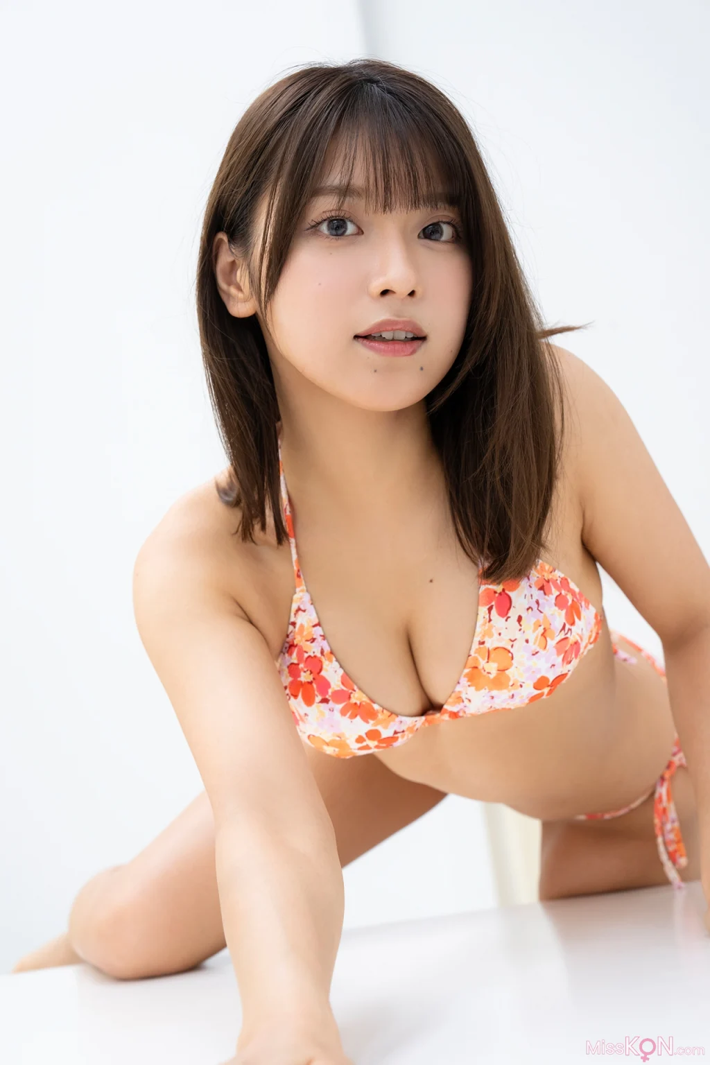 [JP] Marupi (まるぴ): 漫画アクションデジタル写真集 「この可愛さ、沼る。」 (54 photos)