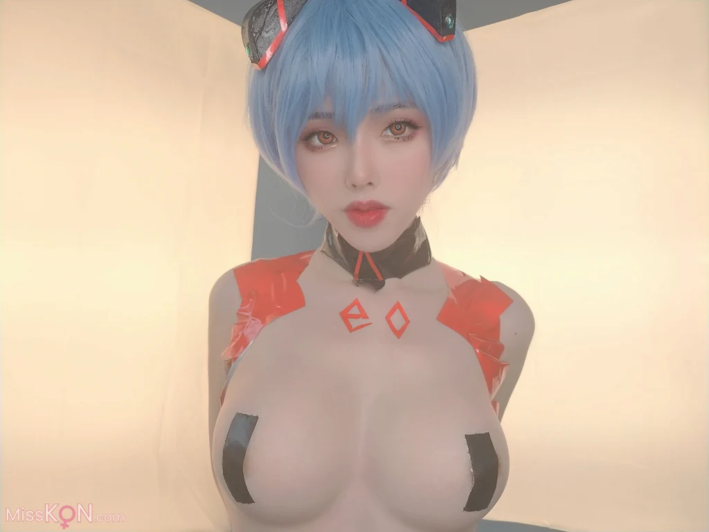 Coser@钛合金TiTi: 胶带丽 (27 photos)