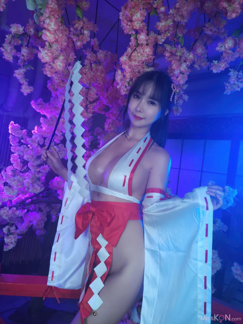 Coser@亚马逊鲶鱼: 水无月巫女 (28 photos)