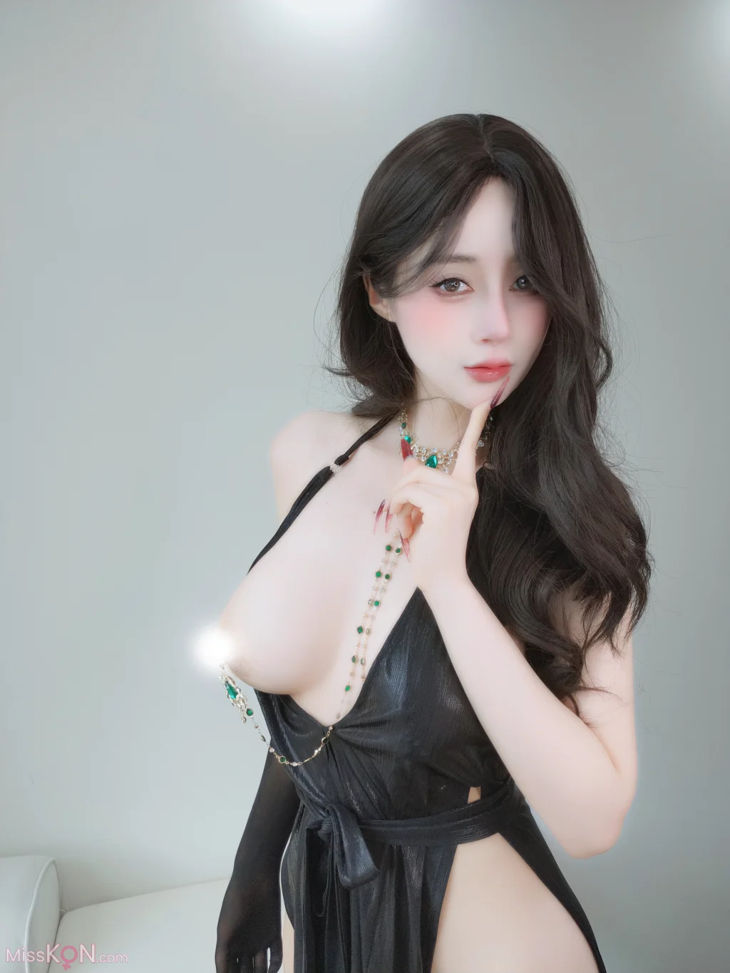 Coser@白银81: 自撮り Vol.103 (122 photos + 8 videos)