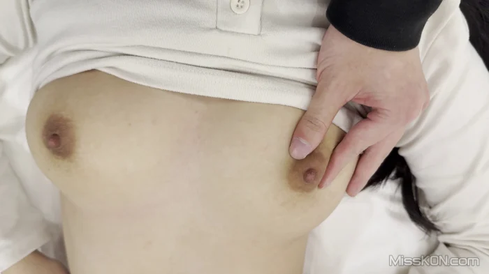 郭容: 顶级泄密 2026.02.01上海可爱小姐姐 #01 (38 photos + 16 videos) – Page 2