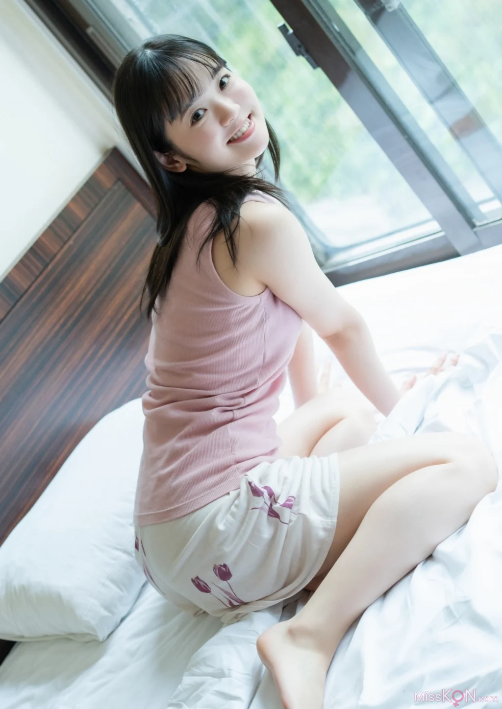 [JP] Nozomi Nirei (楡井希実):【デジタル限定 YJ PHOTO BOOK】写真集「初表紙で予測不能の爆発が起きた！」 (58 photos) – Page 3