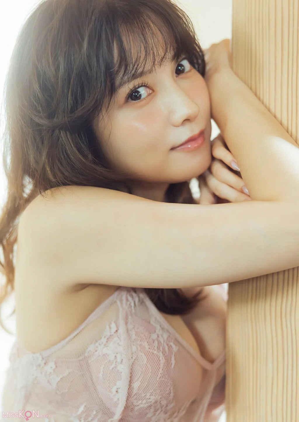 [JP] Momotsuki Nashiko (桃月なしこ): B.L.T.デジタル写真集 BE THE ONE (52 photos) – Page 2