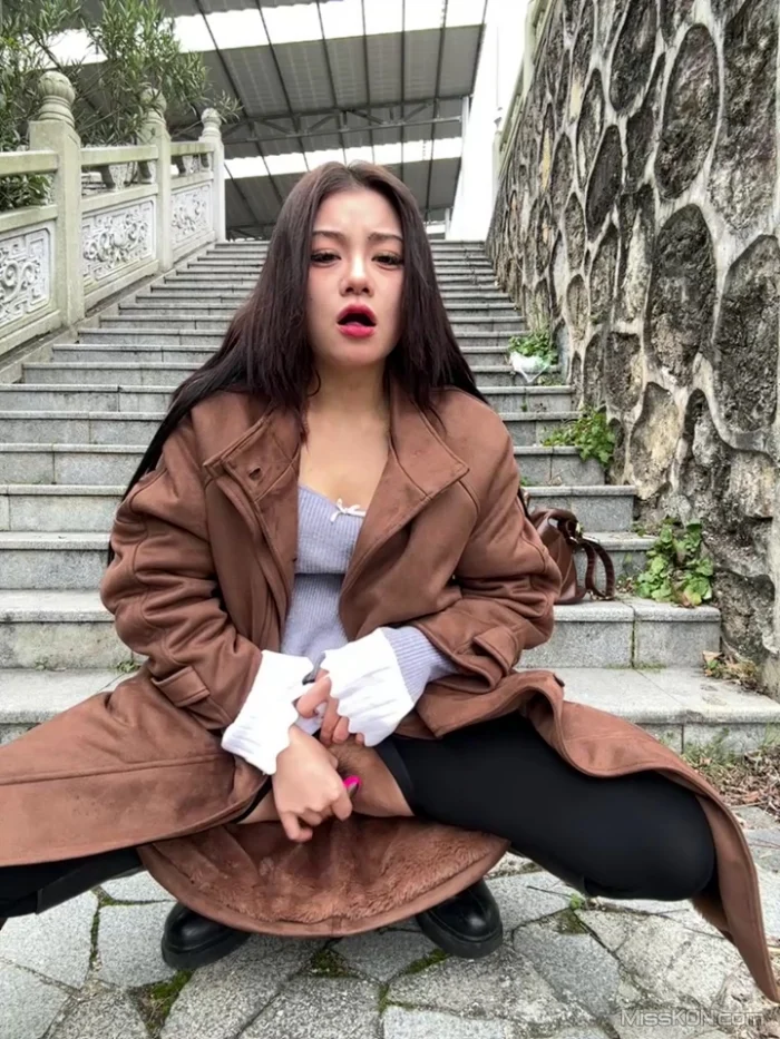 AsiaGoodLuck: 户外达人丝袜 公园 室内公共场所露出 长裙下塞跳蛋 #03 (62 photos + 10 videos) – Page 2