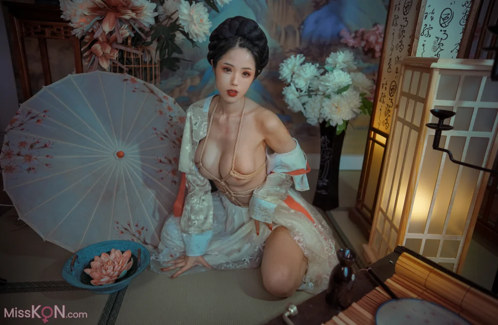 Coser@钛合金TiTi: 霜花店 (55 photos + 1 video)