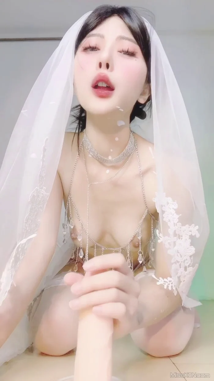 蘸点蜜桃酱: 半糖完美女主播福利全尺度视频 (122 photos + 21 videos) – Page 3