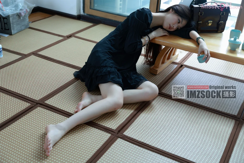 [MZSOCK爱美足] No.357: 妍希 (111 photos + 1 video) – Page 3