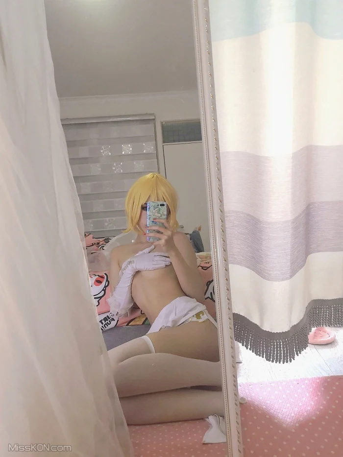 Coser@钛合金TiTi: 沐浴 (18 photos + 1 video)