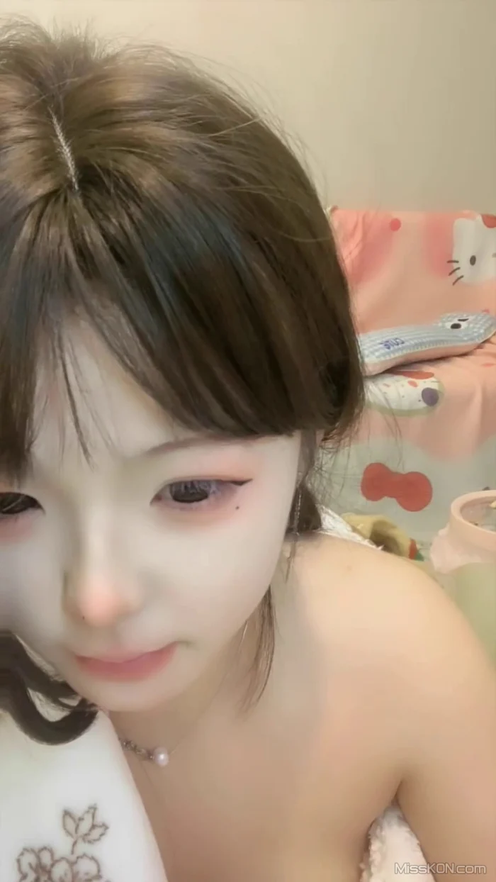 呆呆大王: 清纯可爱妹妹 2026年01月28号-02月10号录制 肤白如雪香甜白嫩奶油肌肤 纯欲系女神 (31 photos + 4 videos) – Page 2