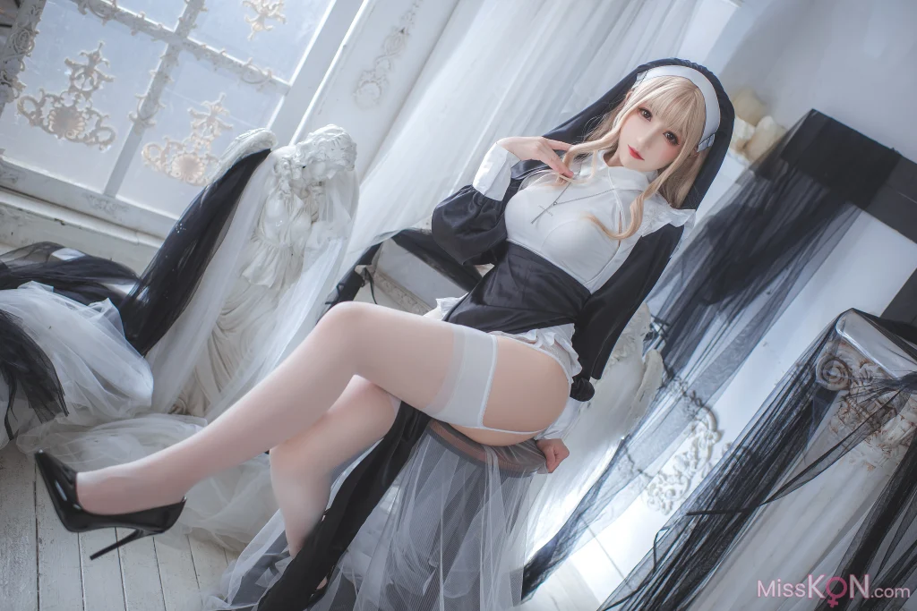Coser@桃濑衣衣: 修女 (59 photos + 3 videos) – Page 3