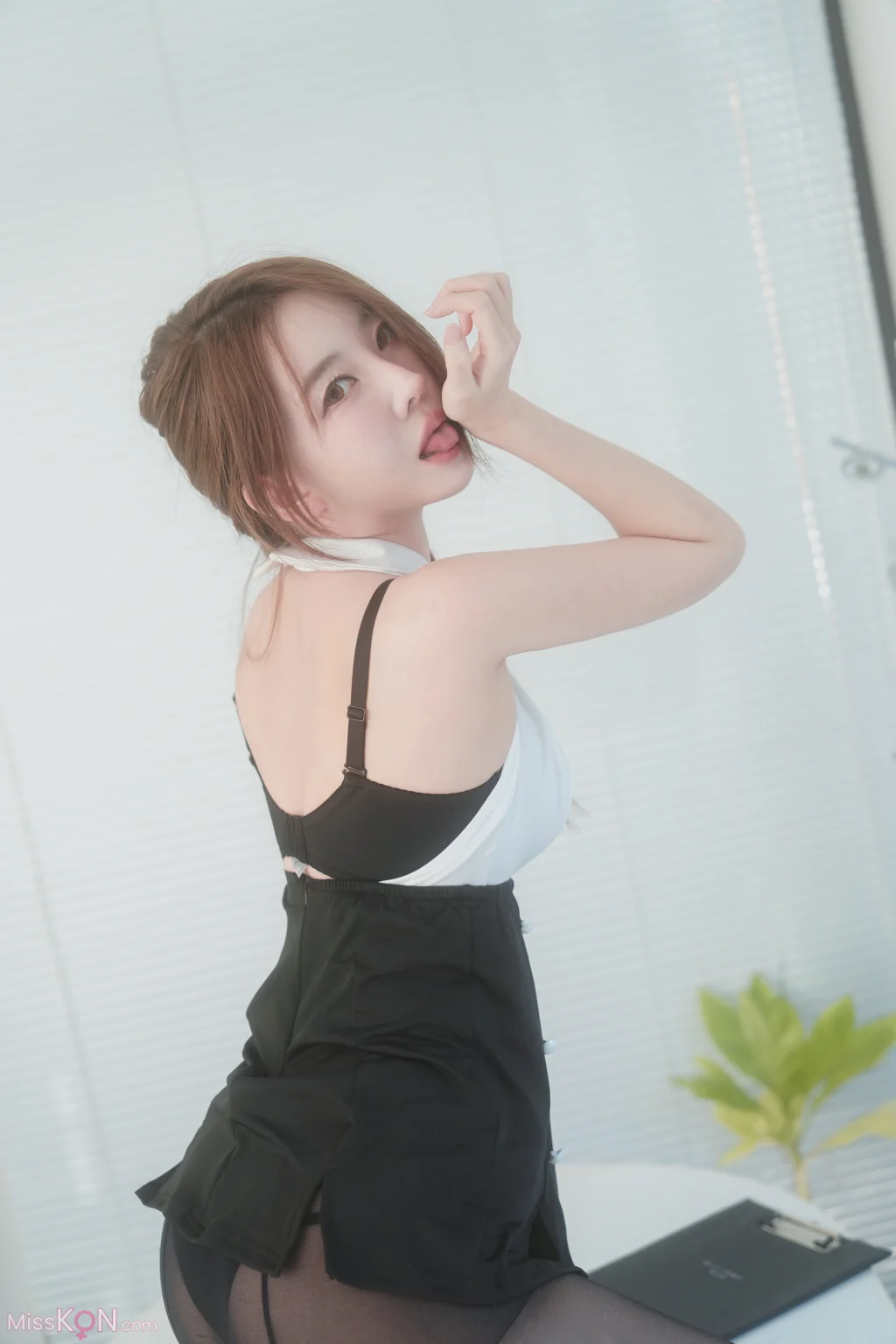 Dohee (도희): Sexy Office (97 photos) – Page 2