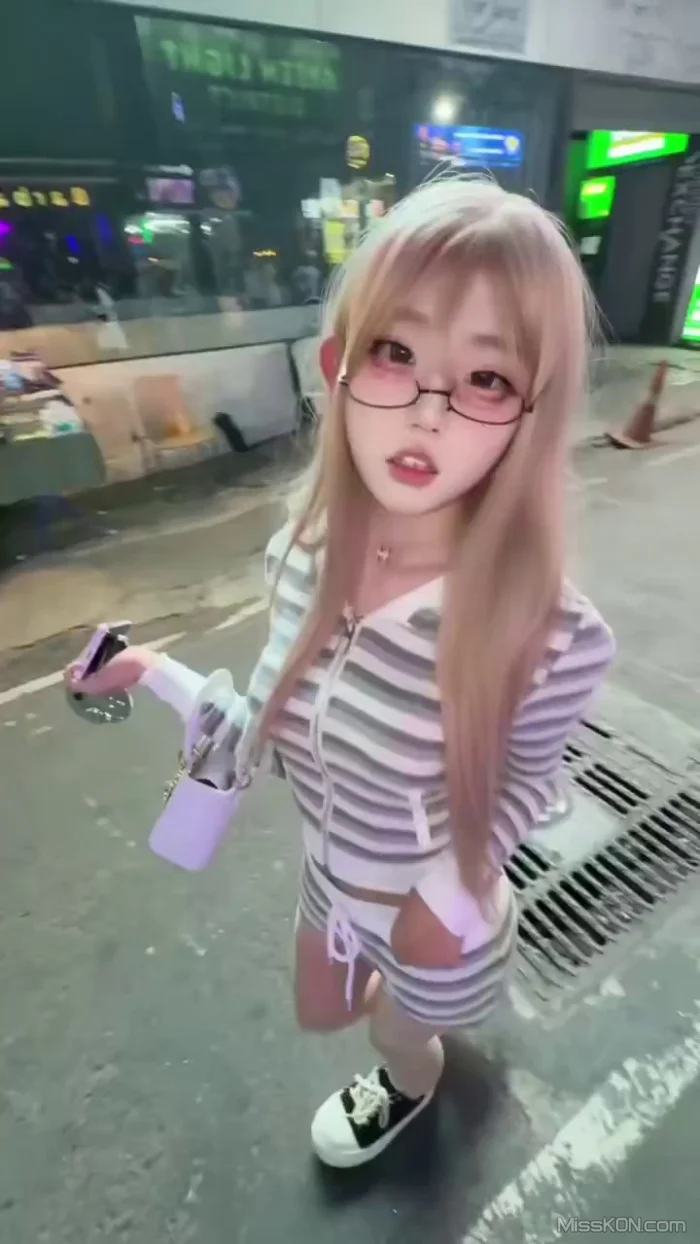 12w: 高颜反差福利姬 全尺度视图合集 (106 photos + 60 videos) – Page 3