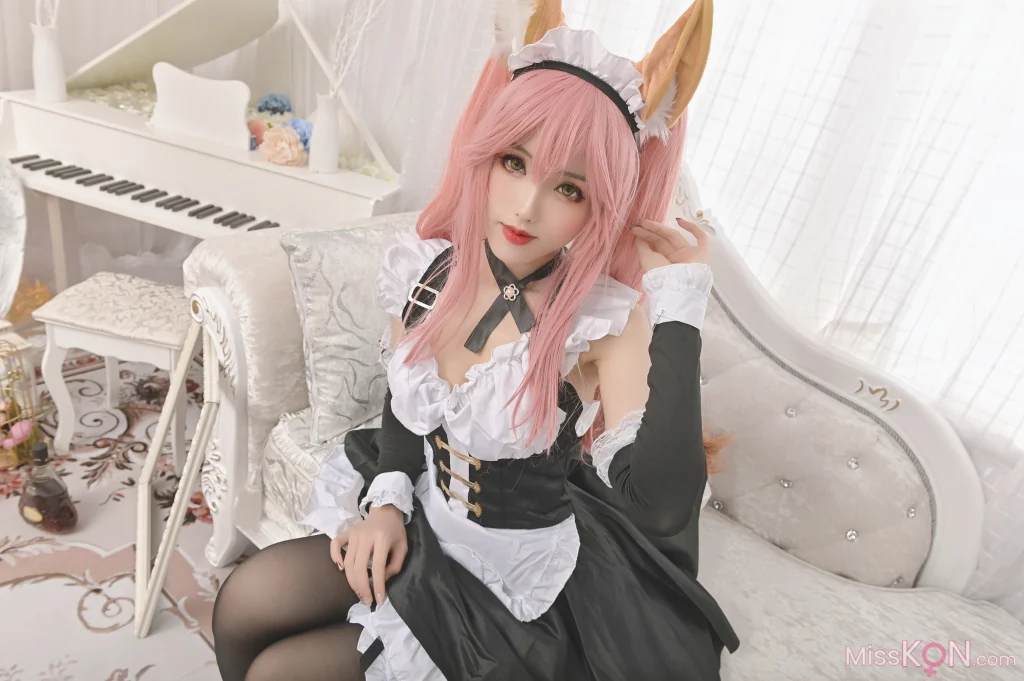Coser@钛合金TiTi: 女仆小玉 (28 photos)