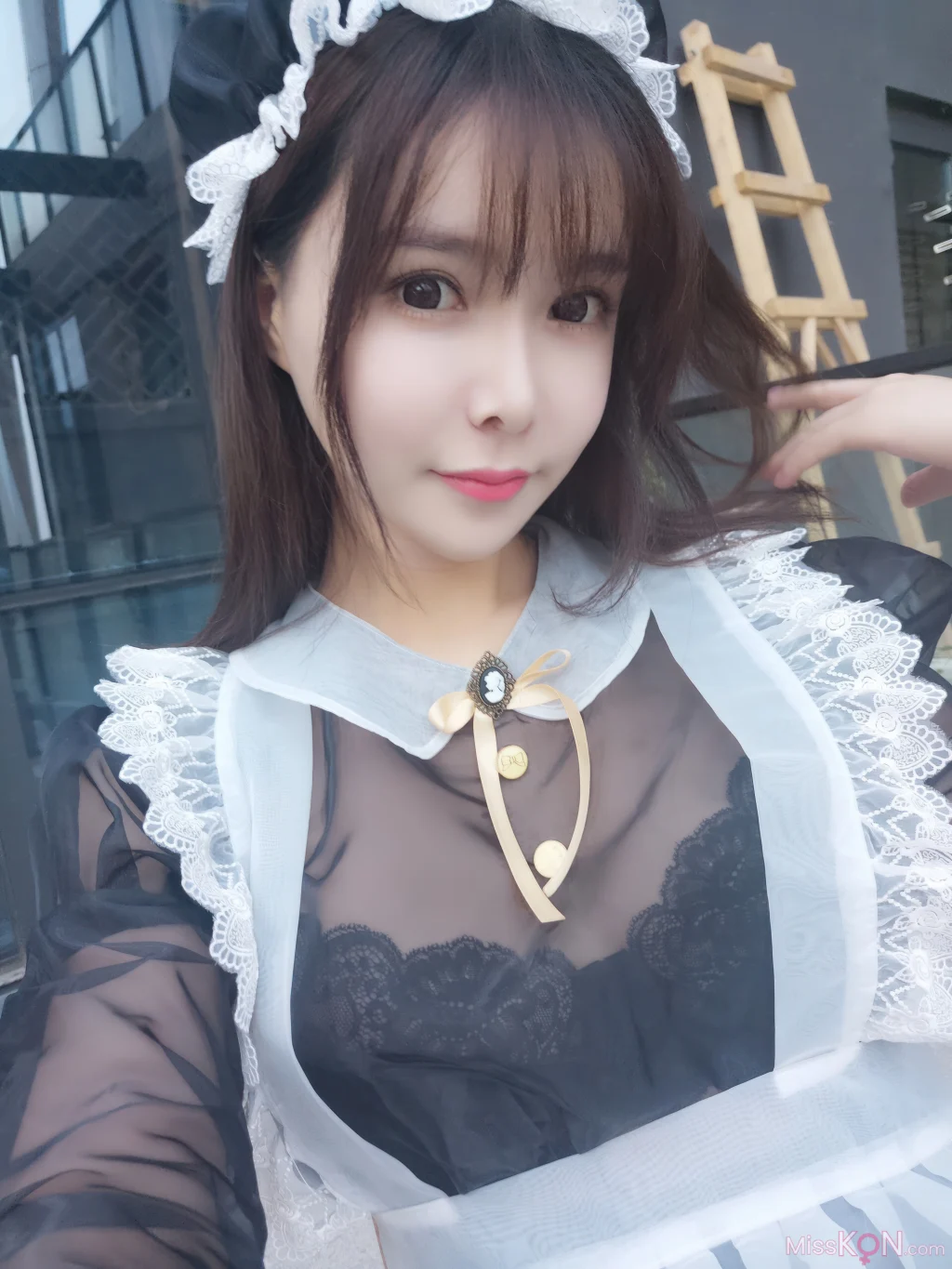 Coser@亚马逊鲶鱼: 黑色透明女仆 (33 photos)