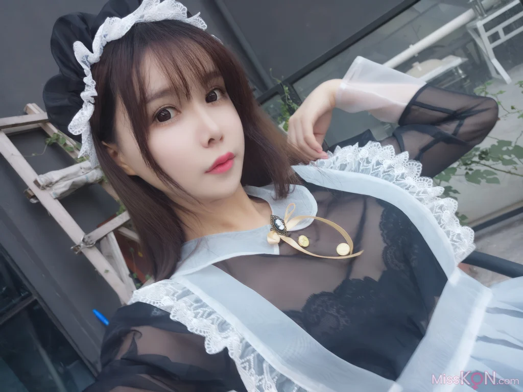 Coser@亚马逊鲶鱼: 黑色透明女仆 (33 photos)