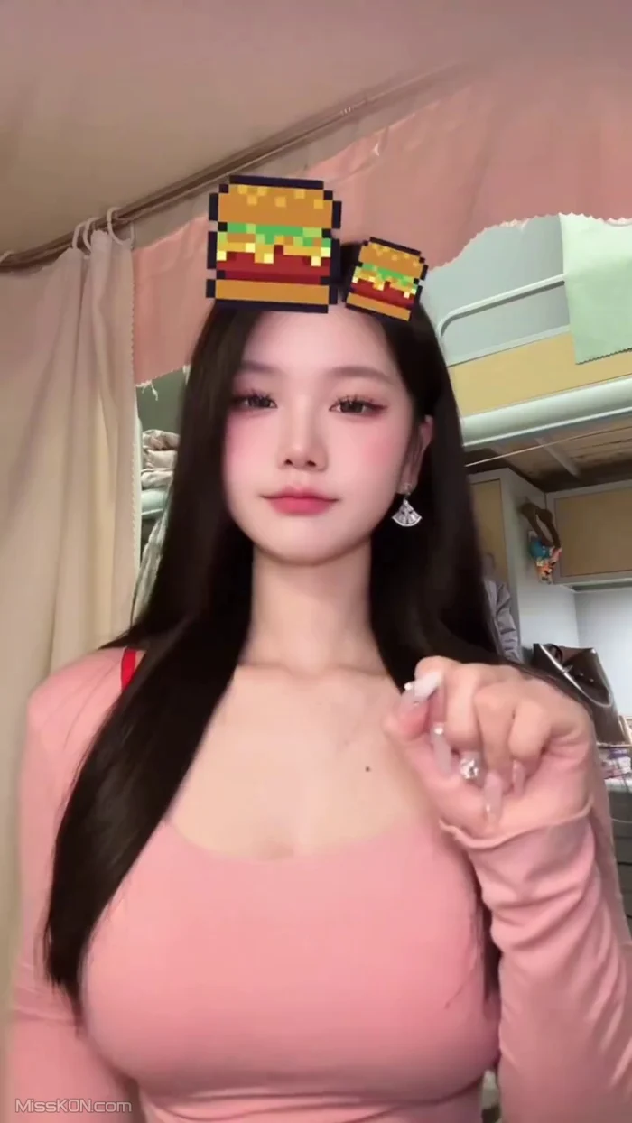 乖米: 极品身材好颜值御姐 付费定制 门槛福利诱惑私拍 (35 photos + 8 videos)