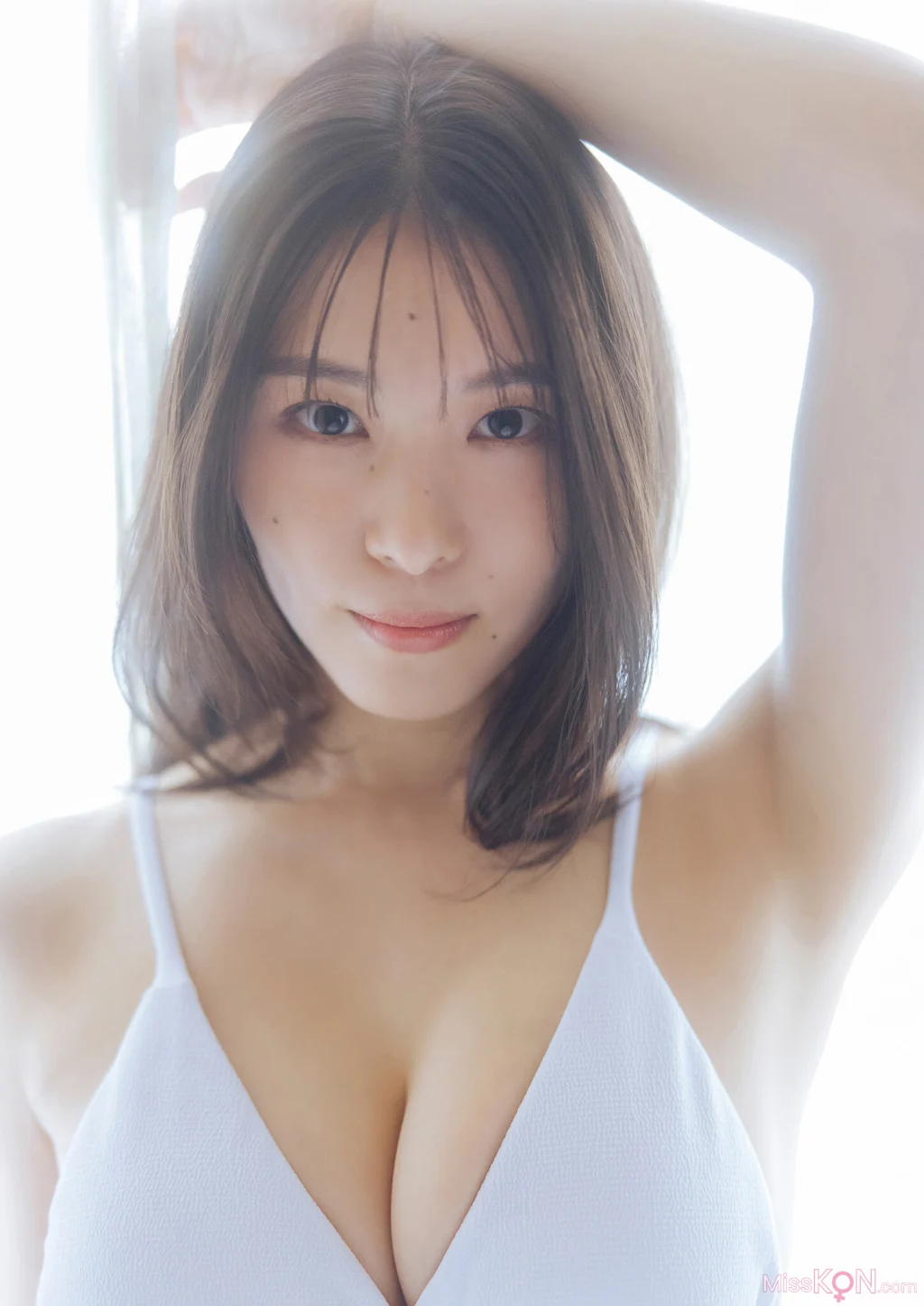[JP] Iori Sagara (相樂伊織): 相楽伊織×フットボールネーション photogenic スペリオールデジタル写真集 (44 photos) – Page 2