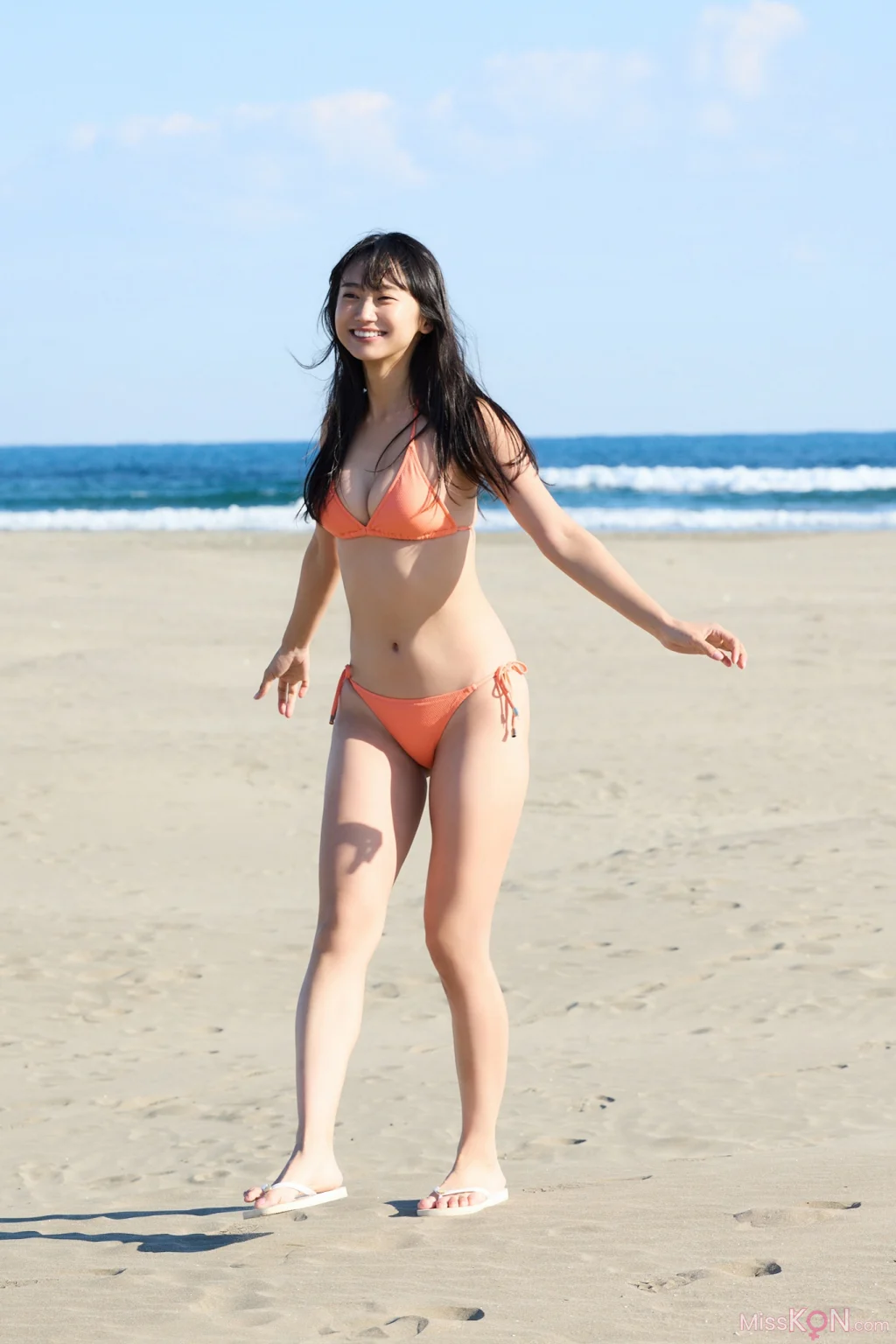 [JP] Nanako Aizawa (相沢菜々子): FRIDAYデジタル写真集 春色のミューズ ｖｏｌ．３ オール未公開１００カット超完全版 (132 photos) – Page 2
