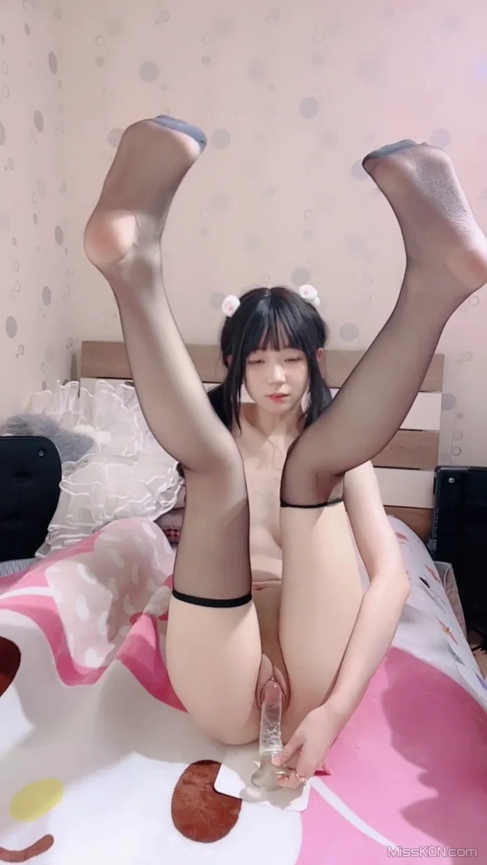 洛丽塔: 卡哇伊萌萌哒 穿着校服与闺蜜激情演绎 (58 photos + 4 videos)