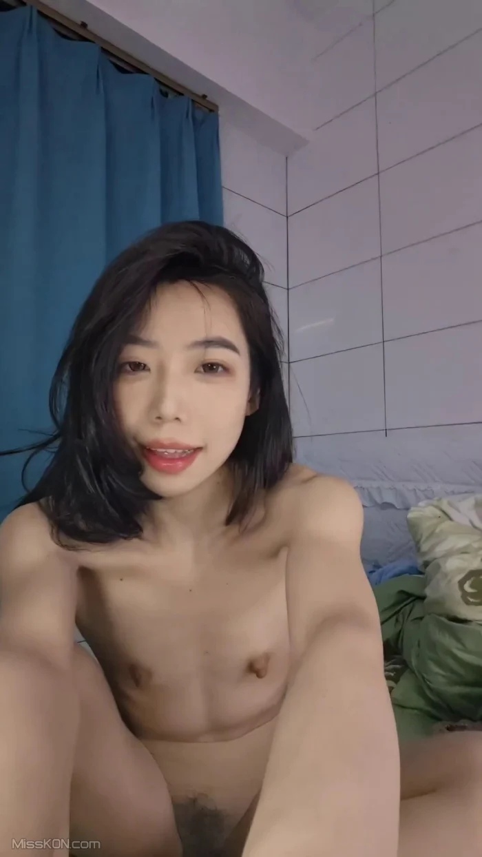 丝丝不是思思: 半糖女主播 跑车回馈金主福利视频合集 #02 (131 photos + 46 videos)