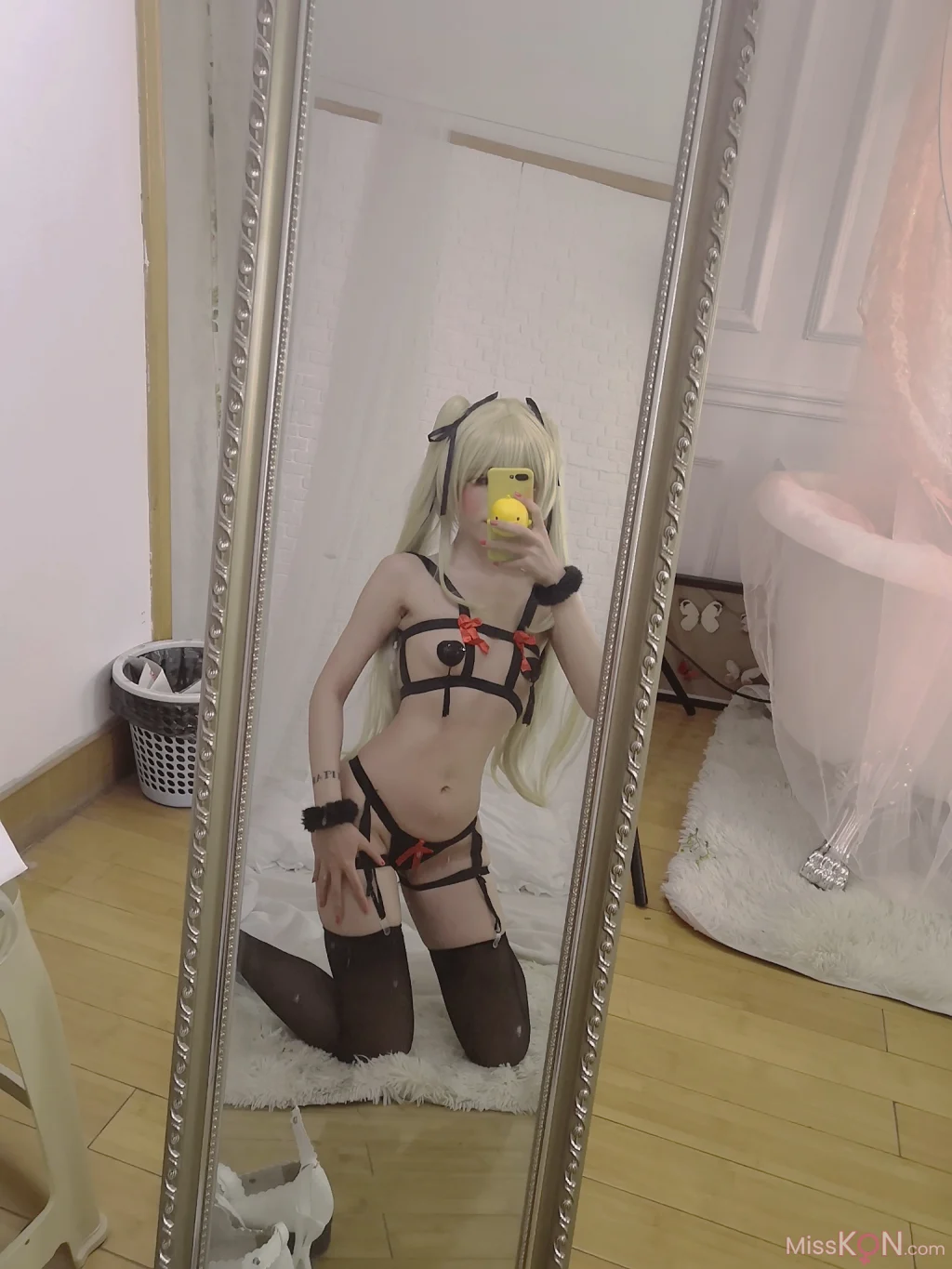 Coser@钛合金TiTi: 血滴子 (27 photos + 3 videos)