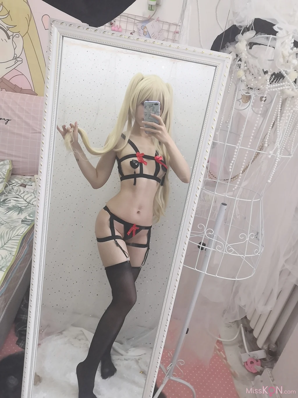 Coser@钛合金TiTi: 血滴子 (27 photos + 3 videos)