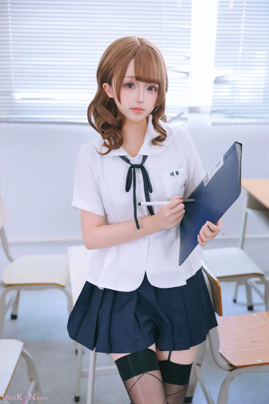 Coser@日奈娇: 心理委员 (204 photos + 7 videos) – Page 3