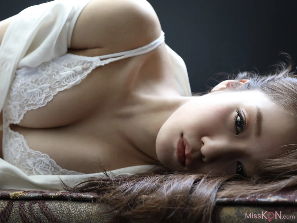 [JP] Ena Tagawa (田川えな): 週刊ポストデジタル写真集 撮られたがる女 (40 photos)