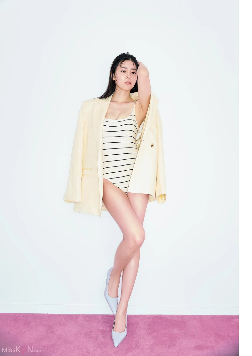 [JP] Hitoka Sakai (坂井仁香): ２ｎｄ写真集 ひとかけら (84 photos) – Page 2