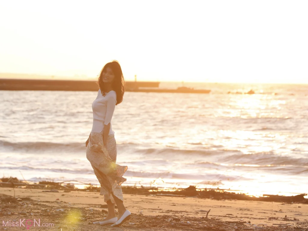 [JP] Yumi Higashino (東野佑美): 週刊ポストデジタル写真集 大人っぽボディ (39 photos) – Page 2