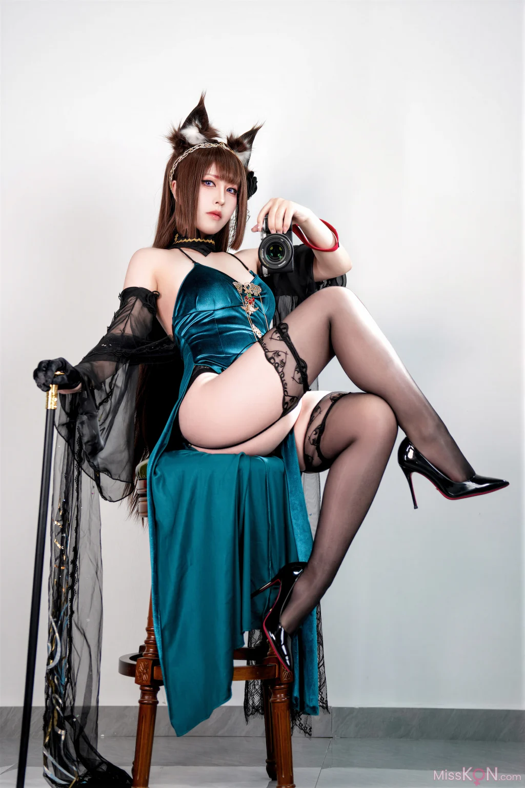 Coser@半半子: 碧蓝航线 天城 玉座落鸾 (62 photos + 10 videos) – Page 2