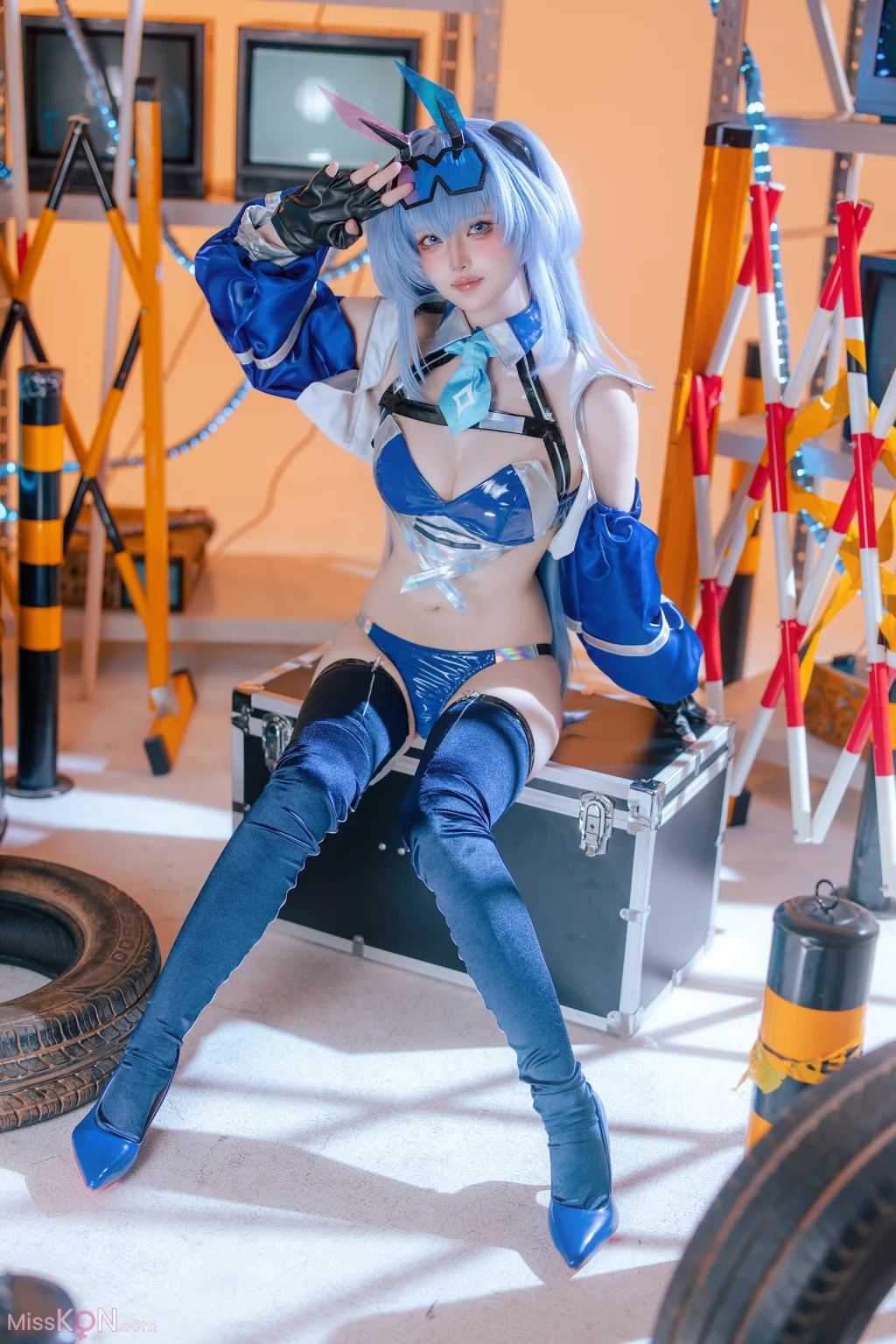 Coser@屿鱼: 碧蓝航线 花园赛车服 (82 photos)