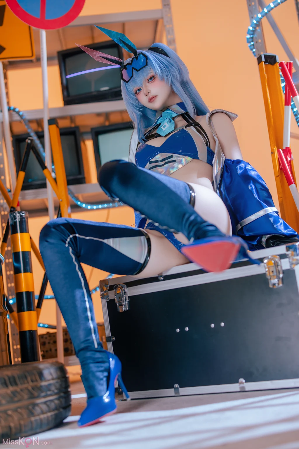 Coser@屿鱼: 碧蓝航线 花园赛车服 (82 photos)