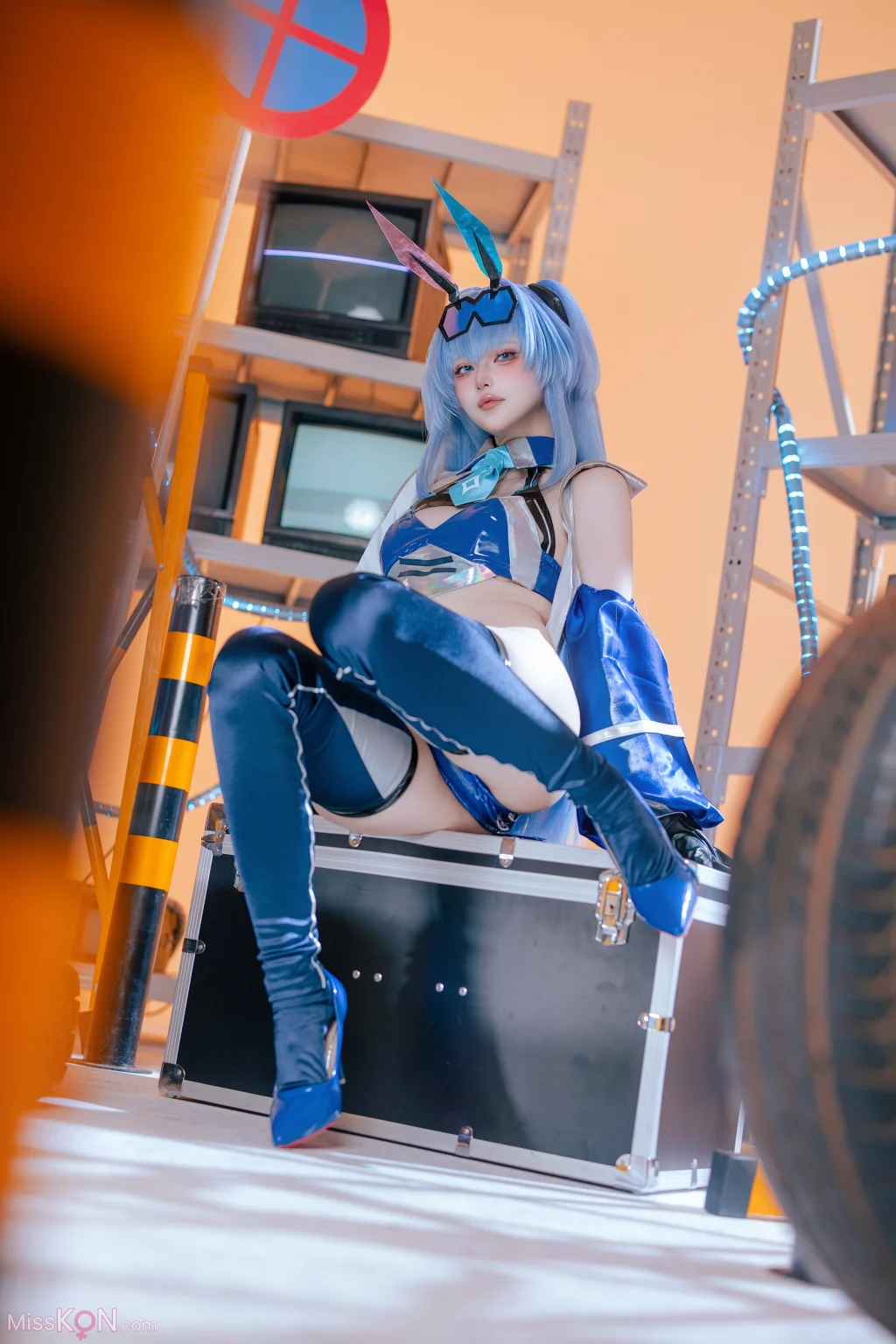 Coser@屿鱼: 碧蓝航线 花园赛车服 (82 photos) – Page 2