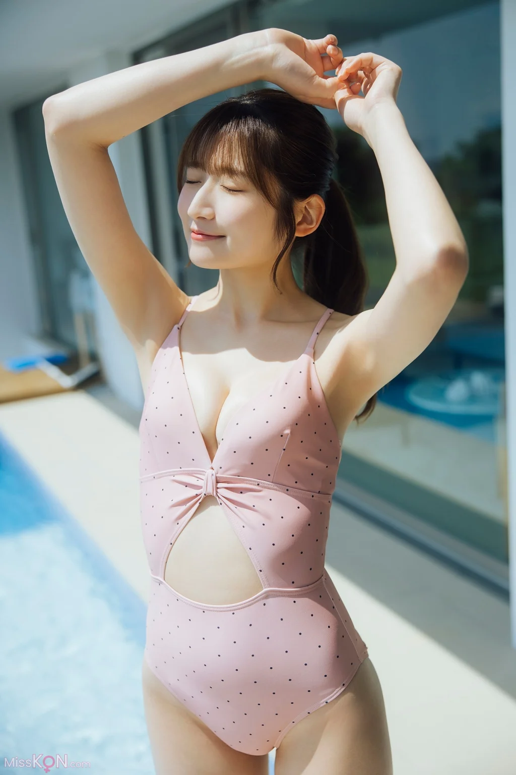 [JP] Kaiga Kotori (貝賀琴莉): 「FLYAWAY」【ヤングチャンピオンデジグラ】 (71 photos) – Page 2