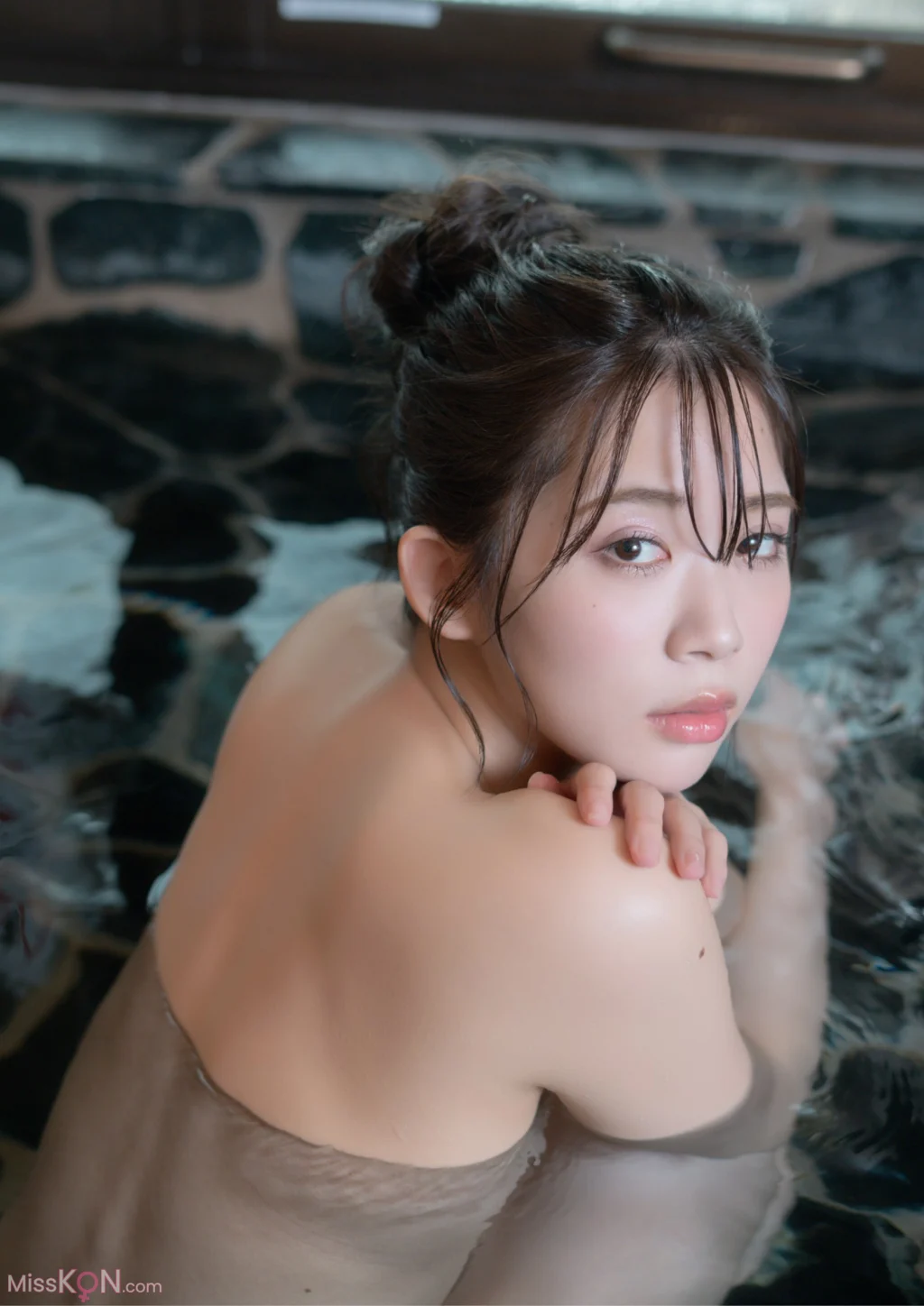 [JP] Miharu Nara (奈良未遥): 『みはるをみてみる？』デジタルフォトブック (62 photos) – Page 2