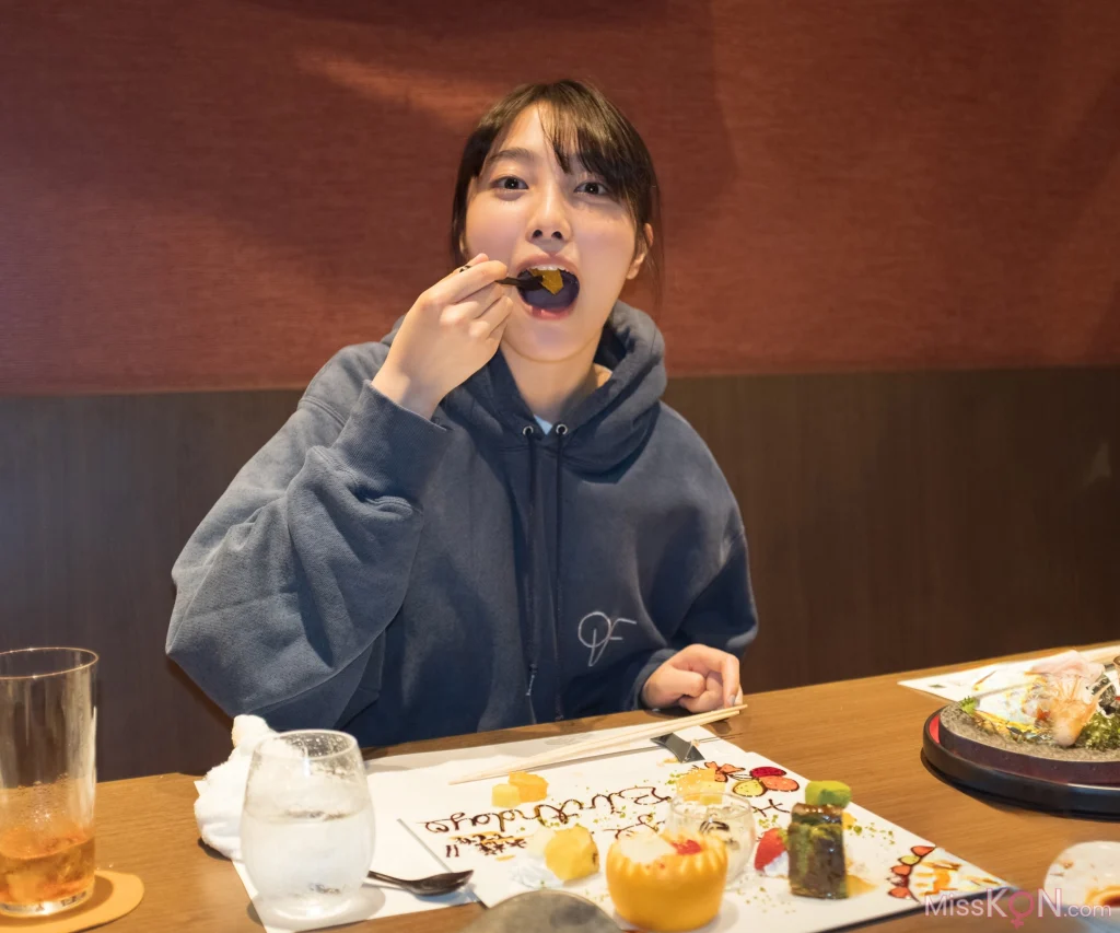[JP] Rumika Fukuda (福田ルミカ): 『週プレ プラス！』アザーカット集「君の夏、19歳。~prologue~」 (週プレ PHOTO BOOK) (43 photos)