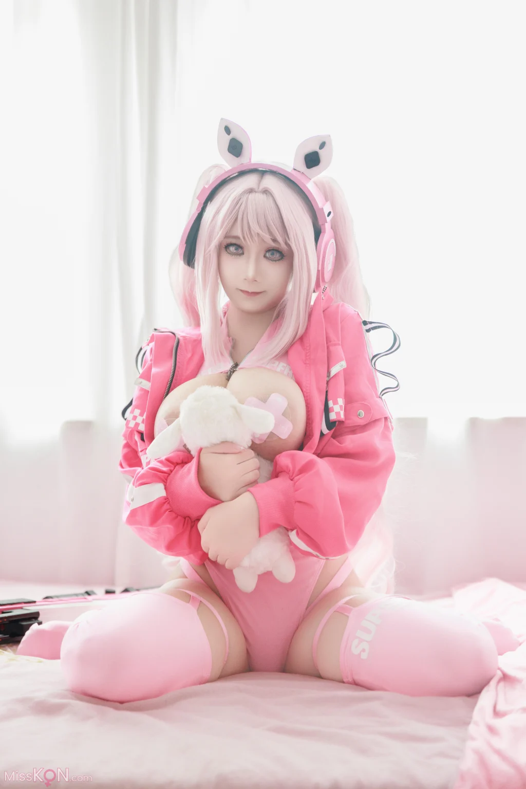Coser@阿雪雪: 爱丽丝泳装 (94 photos + 1 video) – Page 2