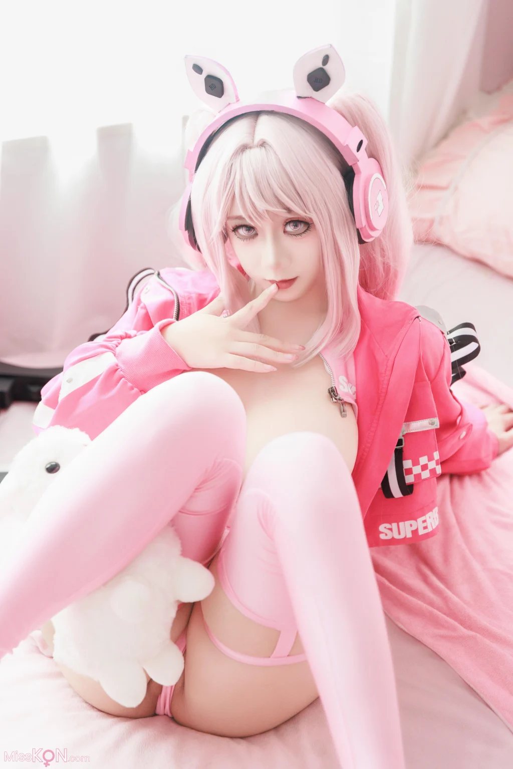 Coser@阿雪雪: 爱丽丝泳装 (94 photos + 1 video) – Page 2