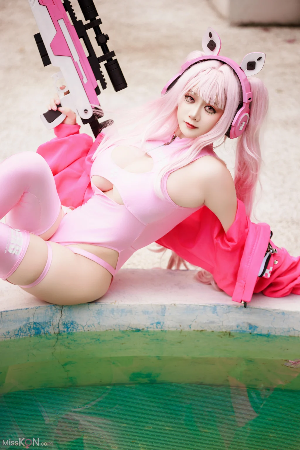 Coser@阿雪雪: 爱丽丝泳装 (94 photos + 1 video) – Page 3