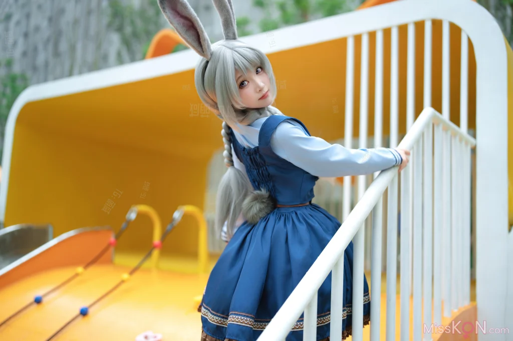 Coser@Bangni邦尼: 兔子警官 (72 photos)