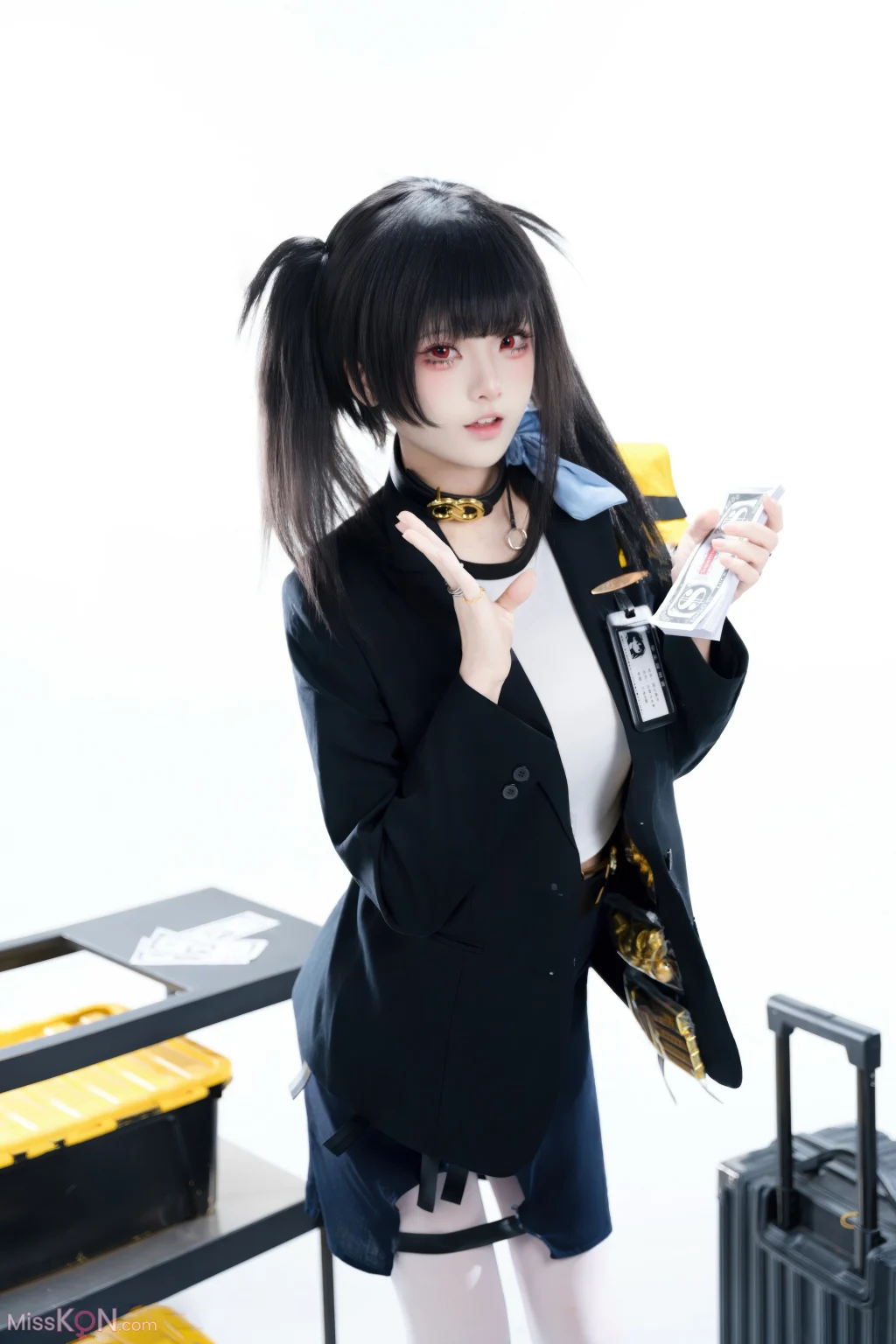 Coser@九柒喵: NIKKE胜利女神 索拉 (24 photos)