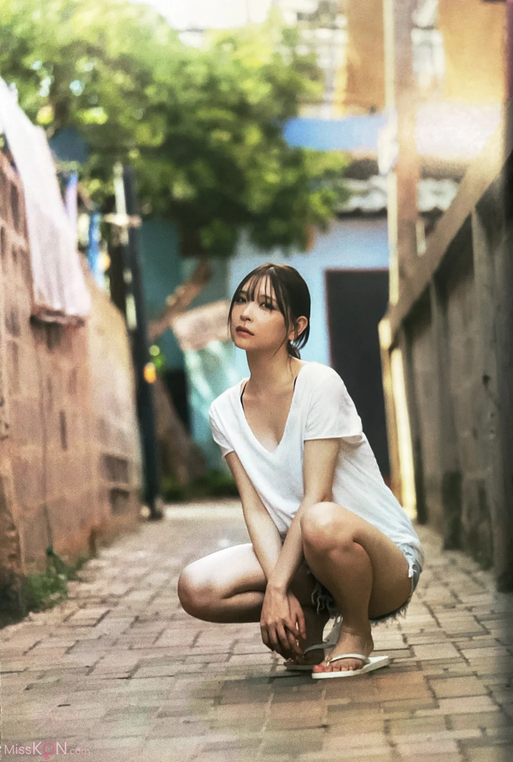 [JP] あまつまりな: 5th写真集〖 AS IF 〗 (132 photos)