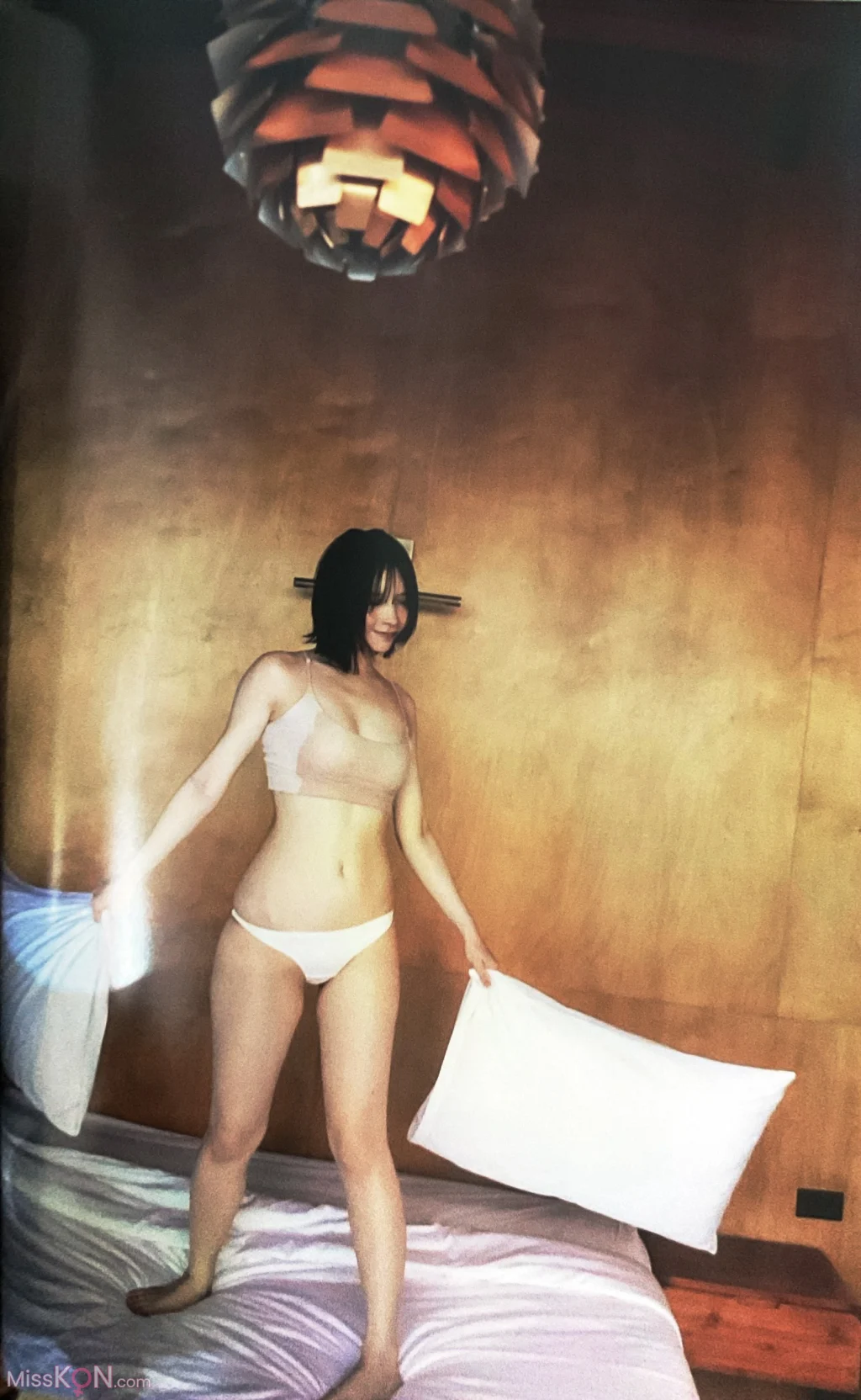 [JP] あまつまりな: 5th写真集〖 AS IF 〗 (132 photos) – Page 2