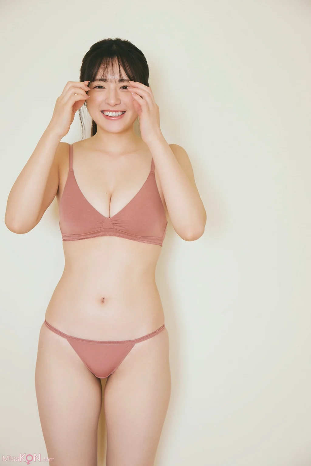 [JP] Yumena Nishino (西野夢菜): 「透明感、100パーセント。」【ヤングチャンピオンデジグラ】 (84 photos) – Page 3